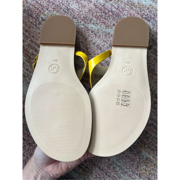 Michael Kors Daniella Leather Sandal in Bright Dandelion - Picture 3 of 4